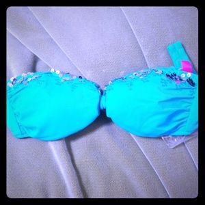 NEW Victoria's Secret Bikini top